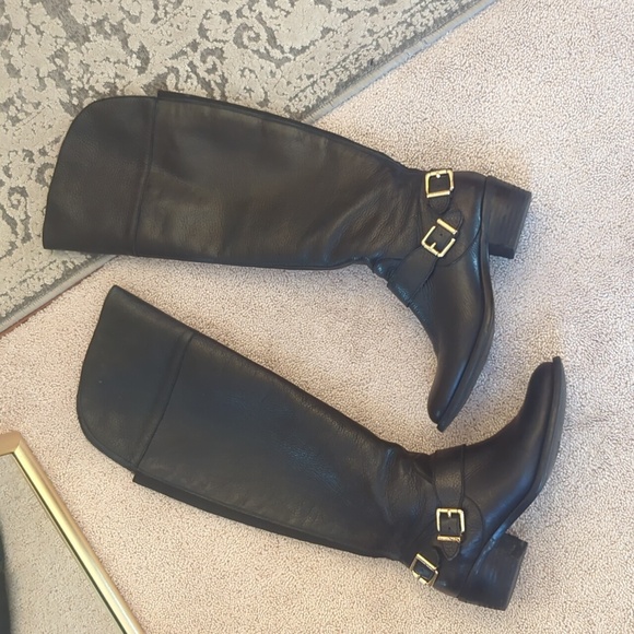 Vince Camuto leather boots - Picture 1 of 9